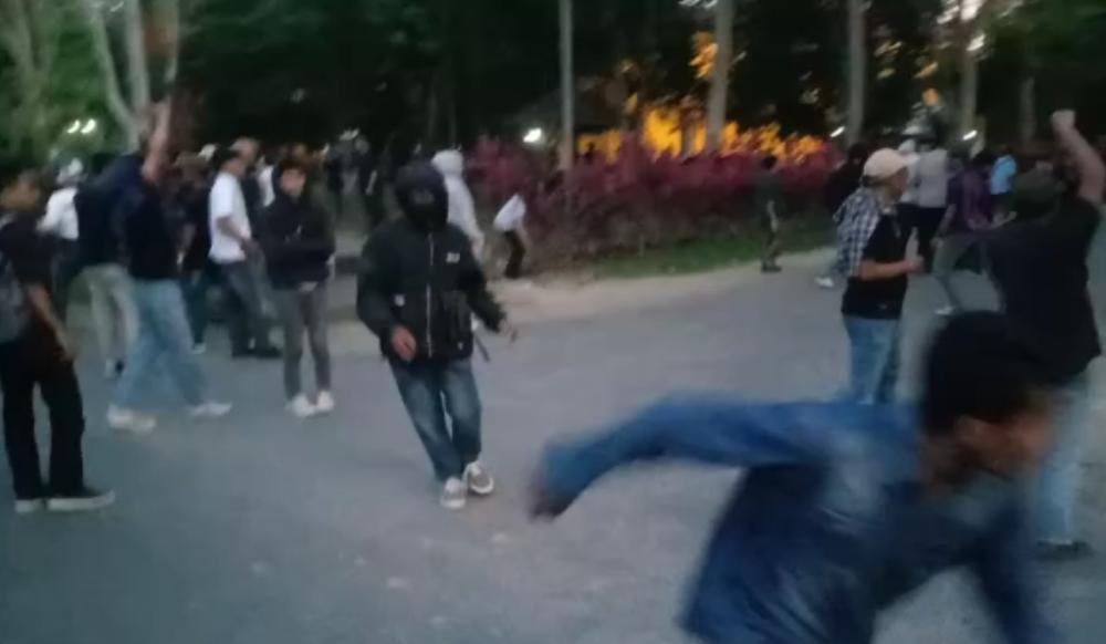 Diduga Gegara Lagu, 2 Kelompok Mahasiswa Kendari Terlibat Bentrok