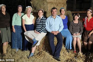 Nikahi 7 Wanita Sekaligus, Pria Ini Digilir Berhubungan Seks dan Buat Peraturan Mengejutkan Para Istri