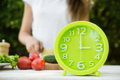 Simak Panduan Jam Makan yang Tepat untuk Diet
