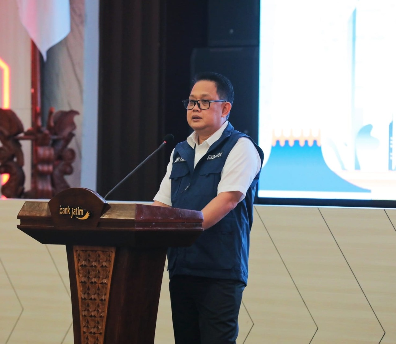 Tekan Kenaikan Bahan Pokok, Wacana Subsidi Angkutan Jawa Timur Bergulir  