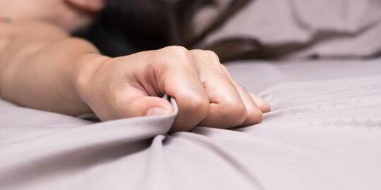 Wanita Susah Capai Orgasme? Ini 6 Cara Mengatasinya