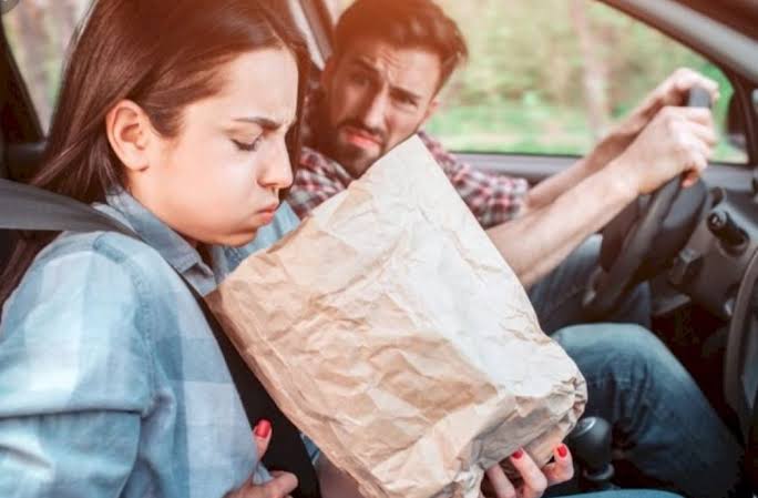 5 Tips Ampuh Agar Terhindar dari Mabuk Perjalanan