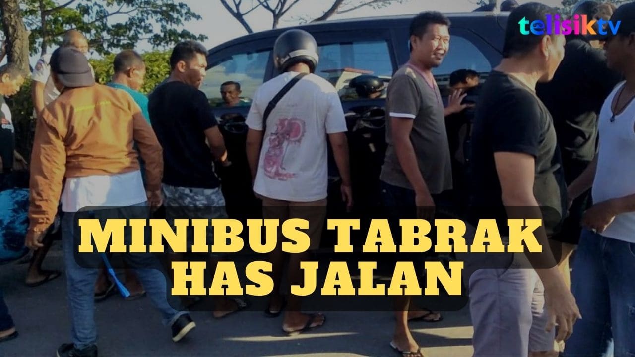 Video: Hindari Pengendara Pelajar, Minibus Ini Tabrak Has Jalan