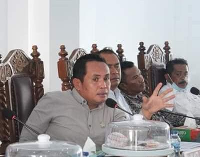 Ancam Wartawan, Wakil Ketua DPRD Buton Utara Kecam Kepala BKPSDM