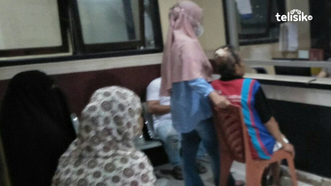 Asik Main Catur, Kakek Ini Tetiba Dipukul Batu Tetangga Sendiri