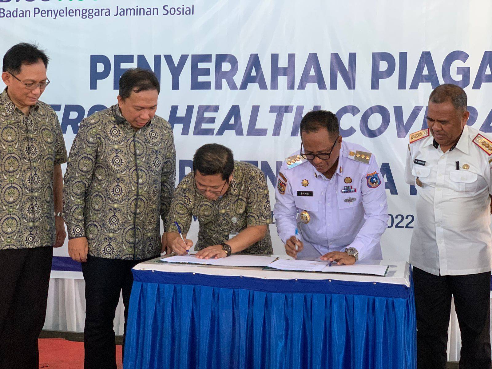 Berobat di Muna Barat Gratis, Pemda Jamin Iuran BPJS Seluruh Warga