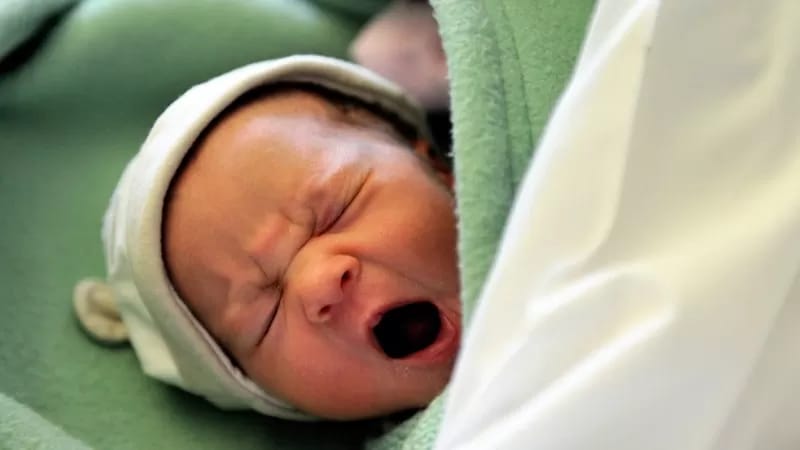 Ini 8 Sunnah Ketika Bayi Baru Lahir