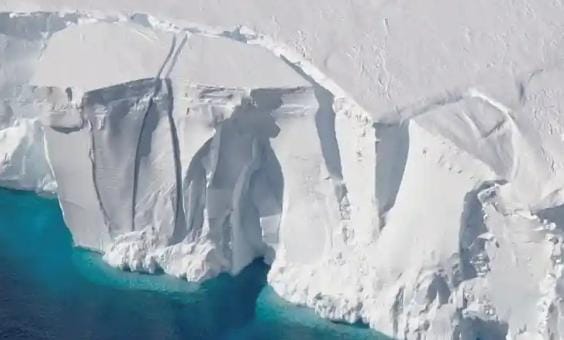 Peneliti Temukan Nasib Es di Benua Antartika yang Semakin Menipis