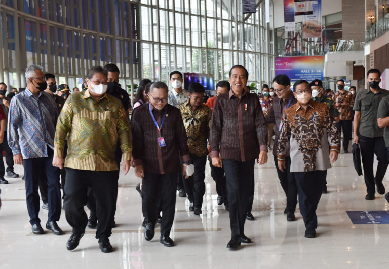 Presiden Jokowi Ajak Semua Pihak Optimis Hadapi Resesi