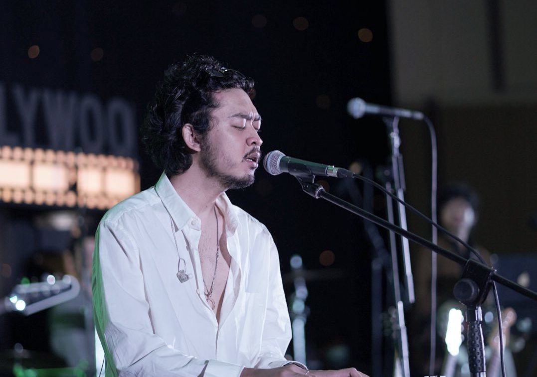 Profil Lengkap Pamungkas, Penyanyi yang Gosok HP Fans ke Alat Kelamin