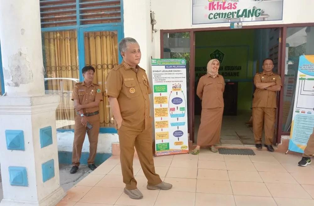 Tinjau Pendataan Non ASN, Bupati Konawe Ingatkan Tak Titip Nama
