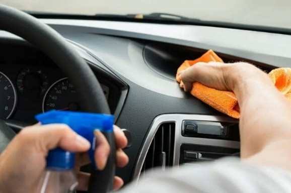 5 Tips Merawat Mobil saat Musim Hujan