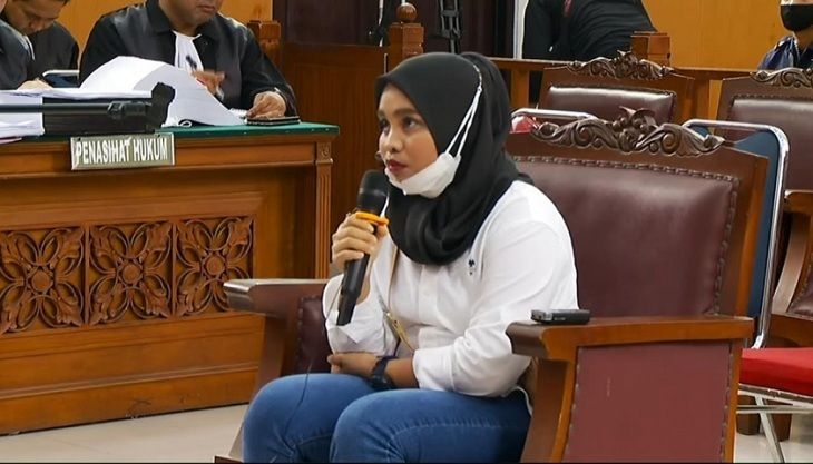 Hakim Heran Kuat Ma'ruf Sebatas Sopir Bisa Pegang Tubuh Putri Cendrawathi, Penembakan Dibantah