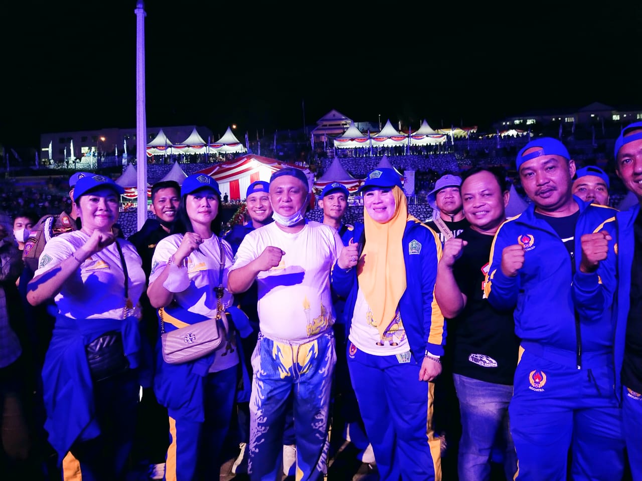 Hadiri Pembukaan Porprov Bupati Konawe Berbaur dengan Peserta Defile