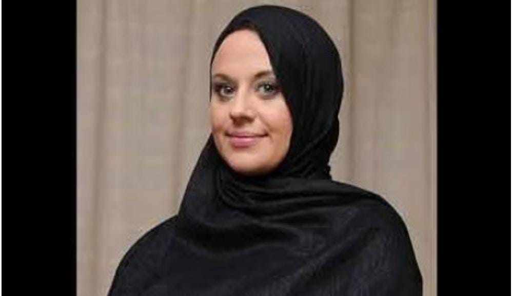 Hidup Serba Glamor, Model Inggris Ini Putuskan Mualaf dan Berhijab