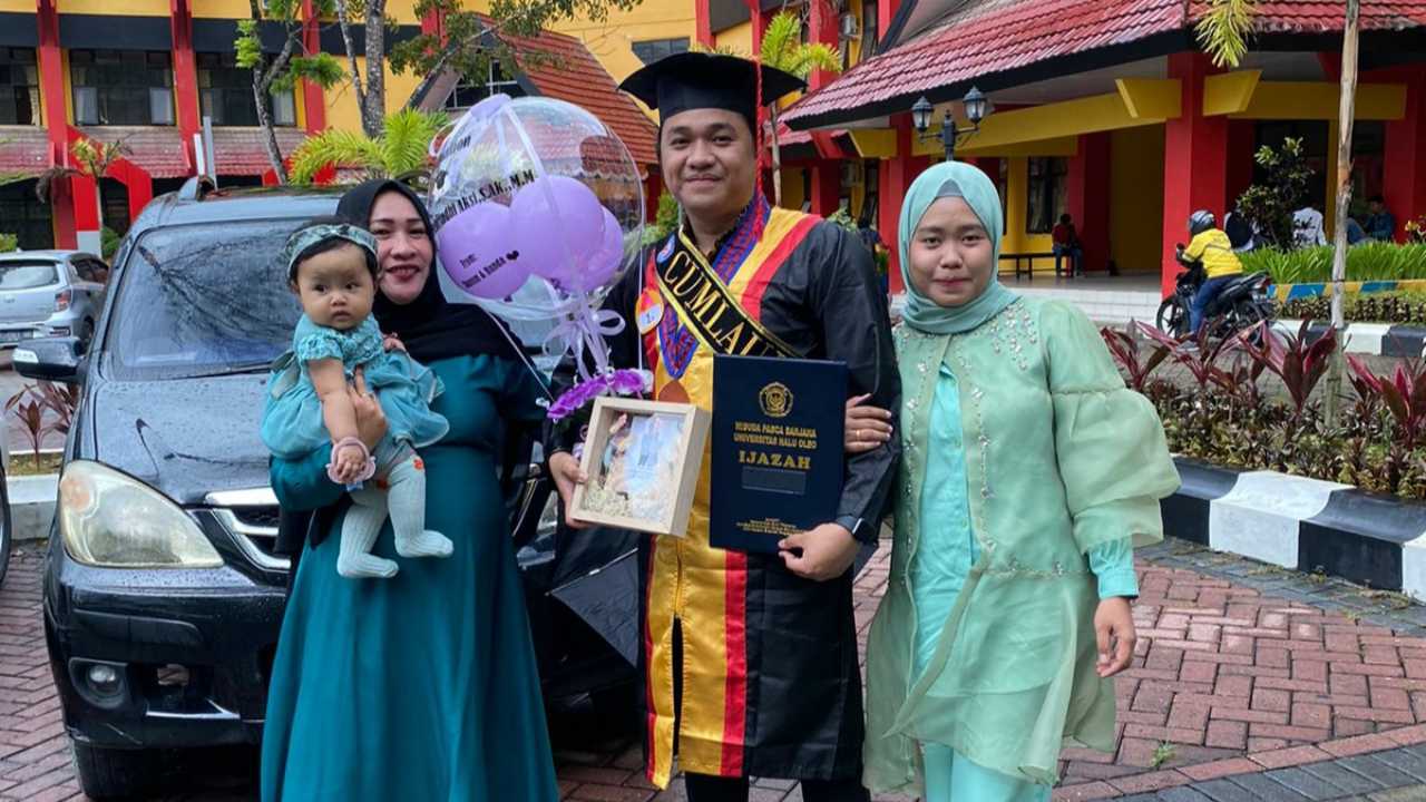 Lulusan Terbaik UHO, Ashidayat Febridhi Aksi Dapat Tawaran Free Pass dari 2 Kampus Ternama