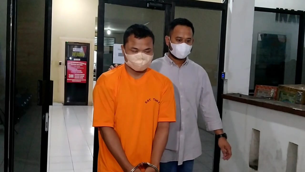 Youtuber Ini Ditangkap Polisi, Kontennya Diduga Menista Agama