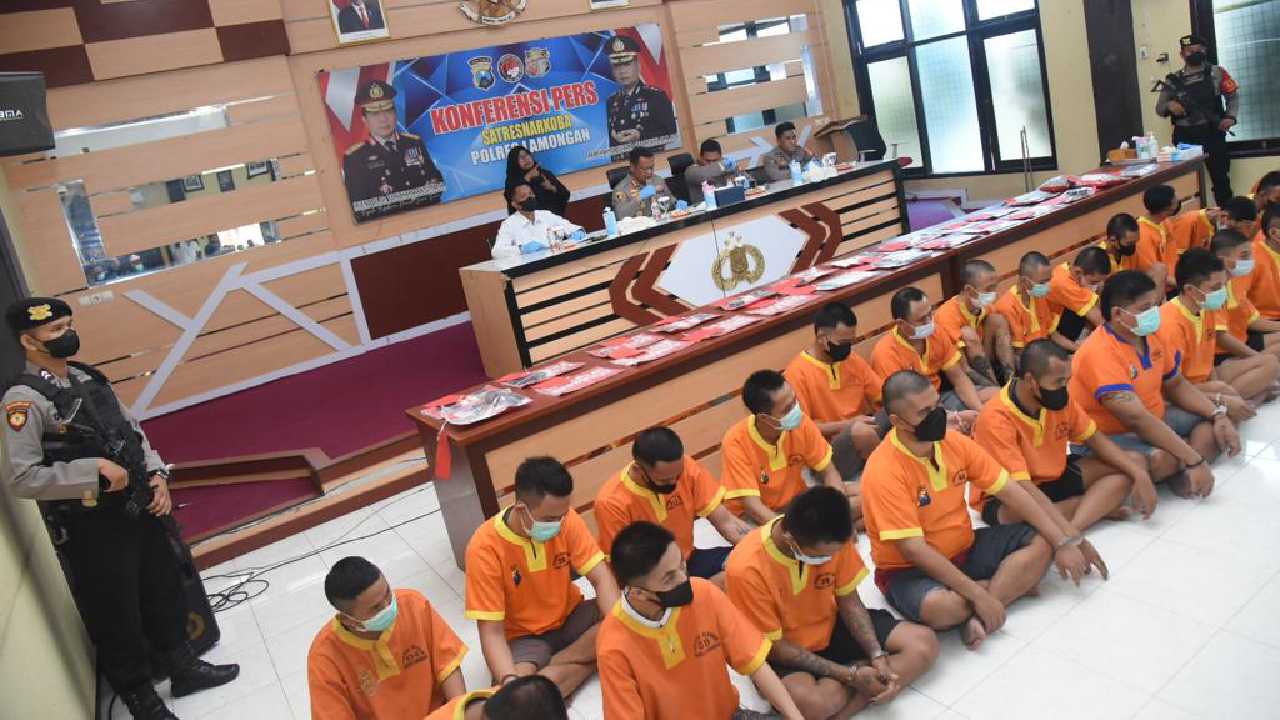 28 Pengedar Sabu di Lamongan Ditangkap Polisi Hasil Operasi 3 Bulan