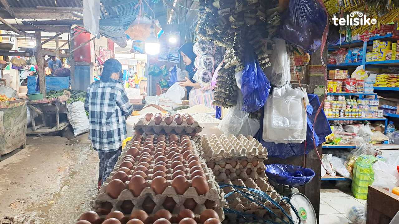 Harga Bahan Pokok Naik Jelang Nataru