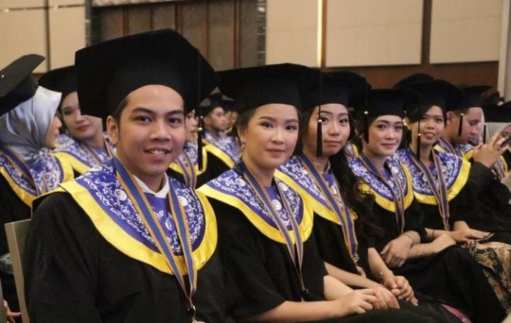 Intip Beasiswa Dalam dan Luar Negeri 2023