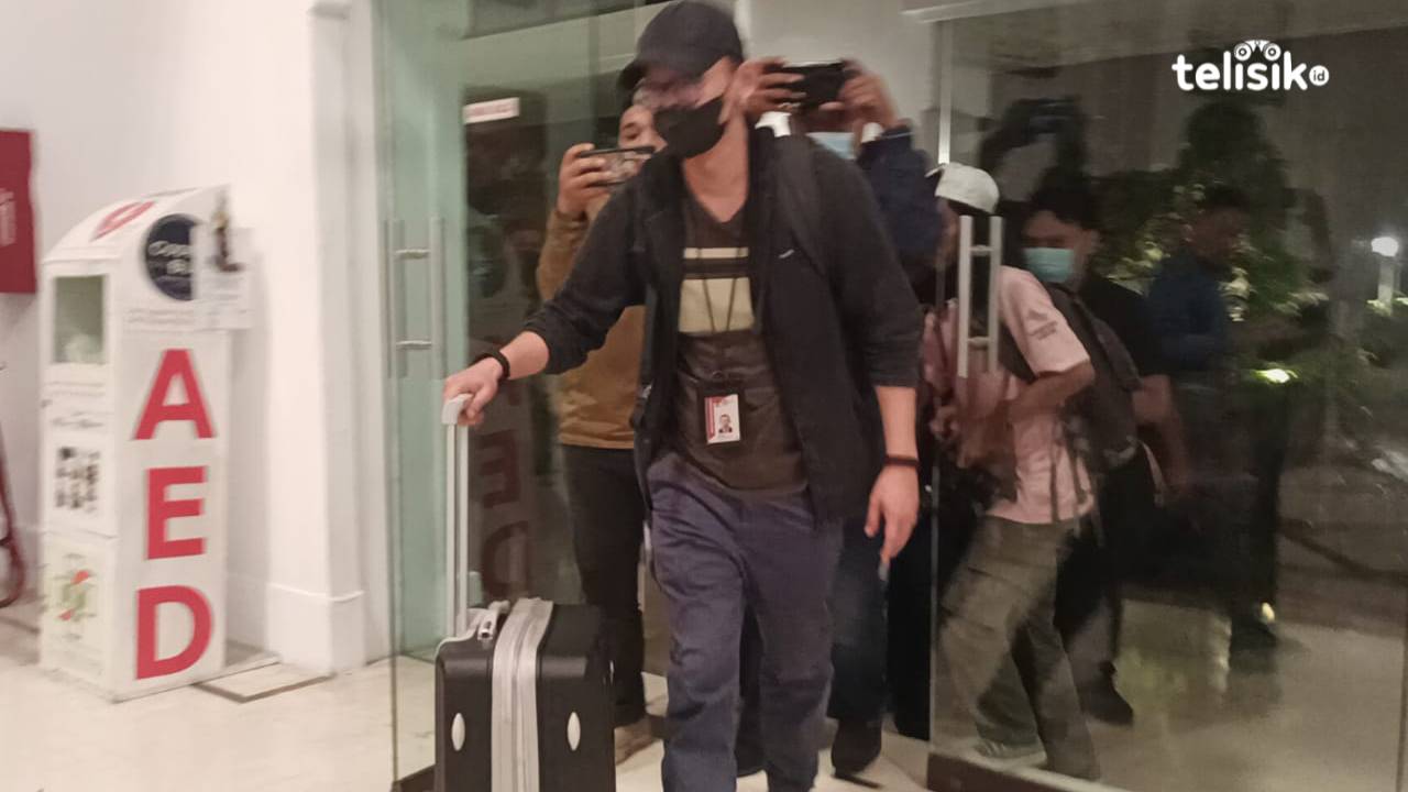 Karo Hukum Pemprov Jawa Timur Diperiksa KPK Saat Geledah Kantor Gubernur