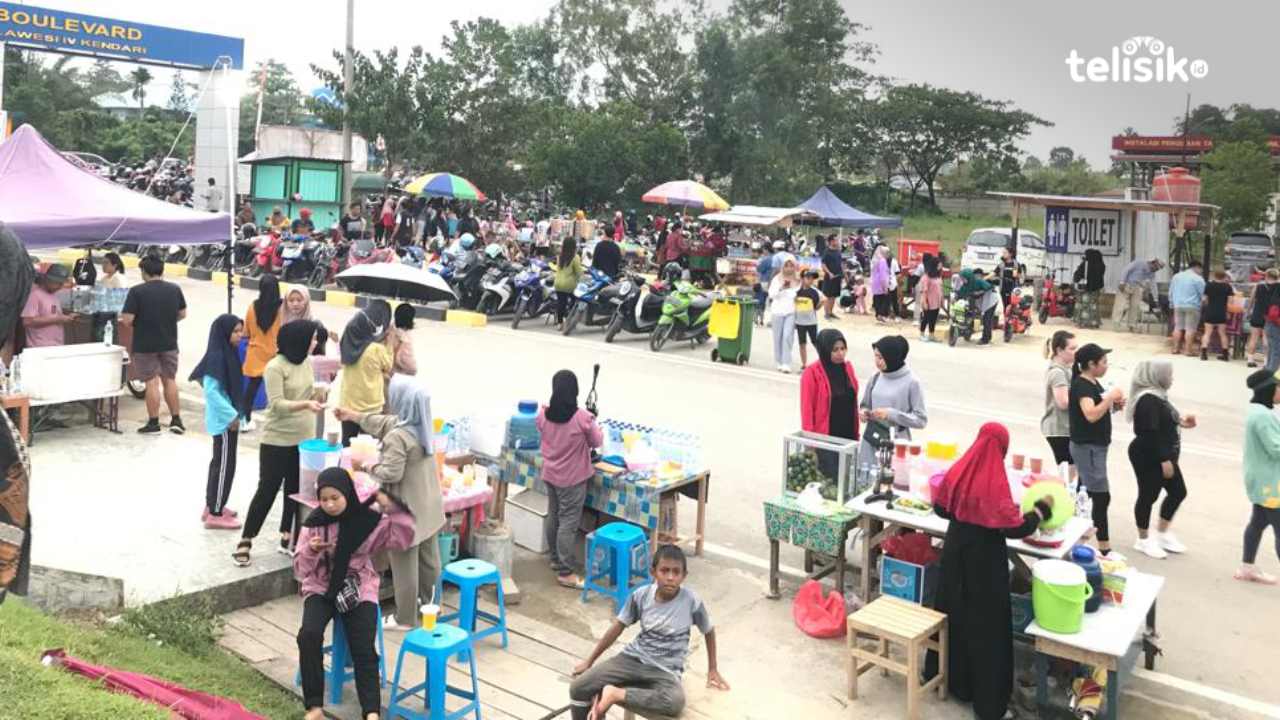 Kolam Retensi Boulevard Kini Jadi Ladang Rezeki Bagi PKL