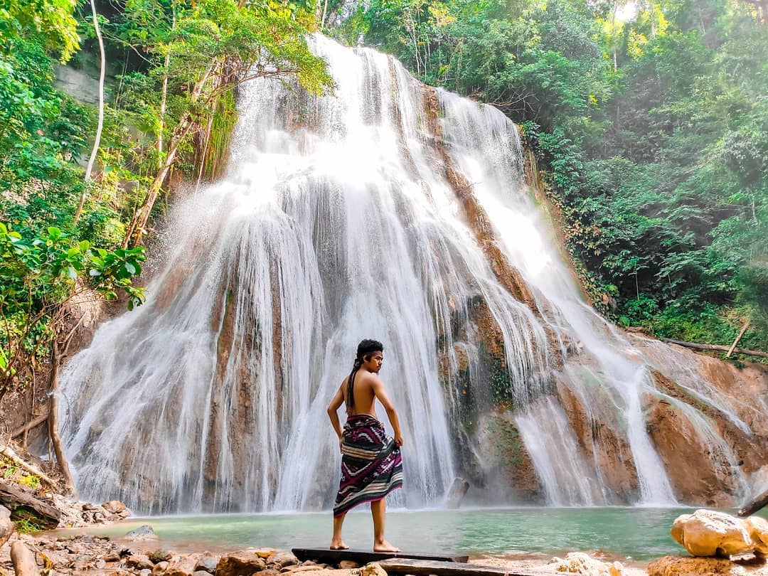 Megahnya Air Terjun Tondopi di Bombana Tingginya Hingga 15 Meter