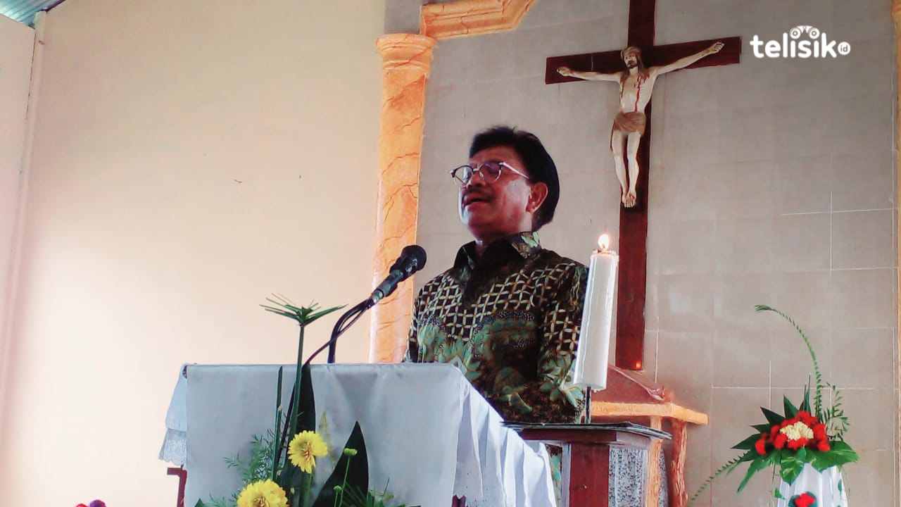 Menkominfo Natal di Kampung Halaman Reok Nusa Tenggara Timur, Umat Sampaikan Harapan