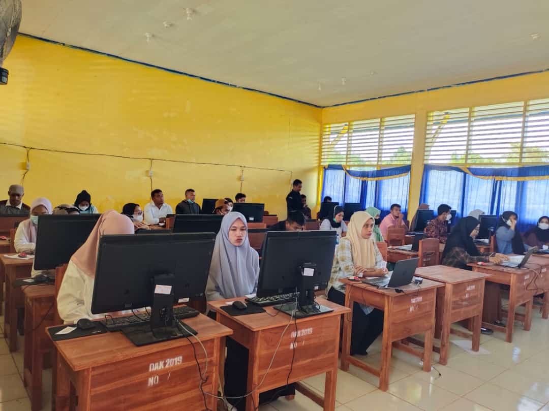 Tes Tertulis Sistem CAT Bagi Calon PPK KPU Muna Barat Tuntas