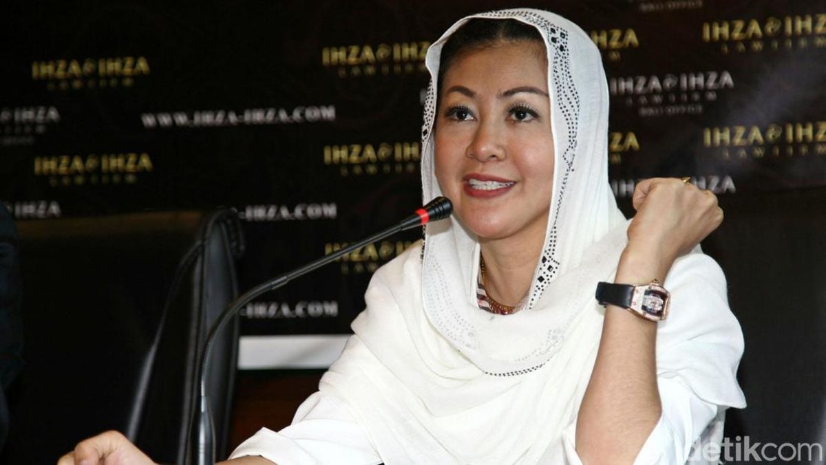 Wanita Emas Minta Maaf Usai Ngaku Dilecehkan Ketua KPU, Khilaf karena Depresi