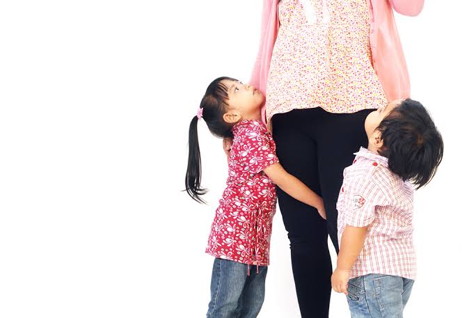 4 Bahaya Sikap Pilih Kasih Dalam Didik Anak