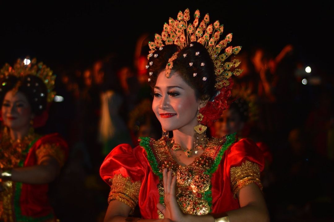 5 Tradisi Unik Suku Bugis