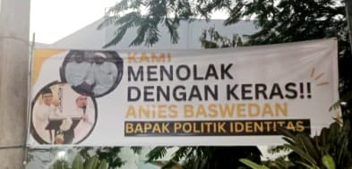 Baliho Tolak Anies Baswedan Tersebar di Nusa Tenggara Timur