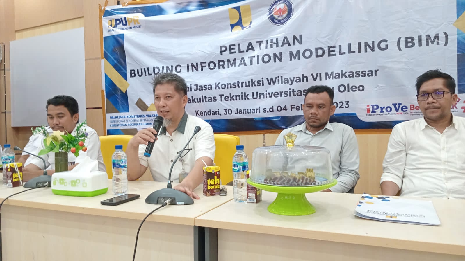 BIM Inovasi Baru Dunia Konstruksi Diperkenalkan pada Mahasiswa Teknik UHO