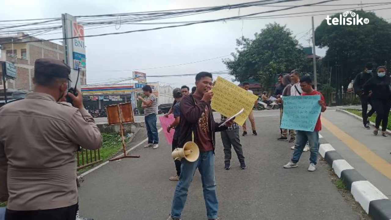 Dugaan Pencatutan Nama Dilakukan PSI Labuhanbatu, Massa Desak Polisi Turun Tangan