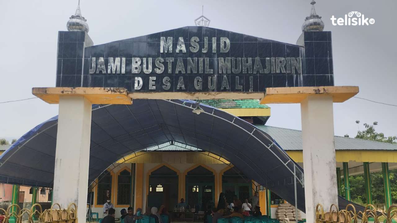 Masjid Tua di Muna Barat Tak Mampu Lagi Tampung Jemaah