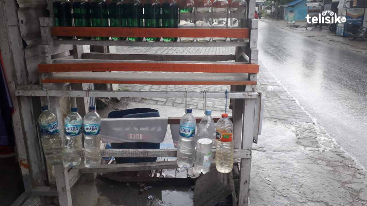 Minyak Tanah jadi Solusi Ketika Gas LPG Langka di Kendari