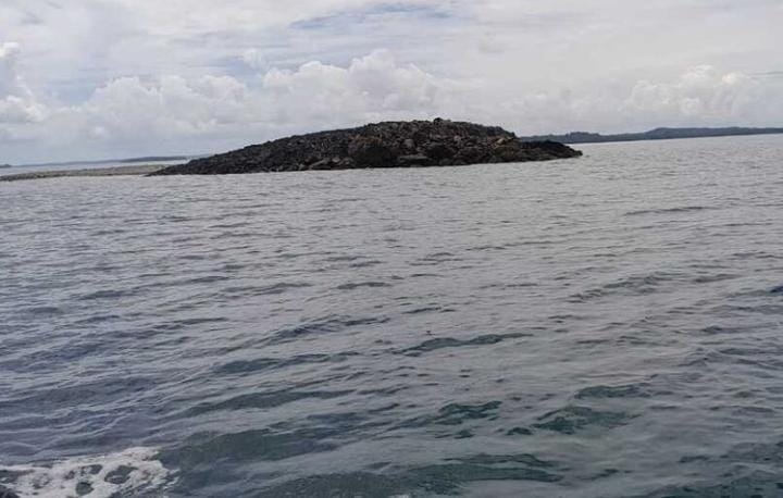Pulau Baru Muncul Setelah Gempa di Maluku