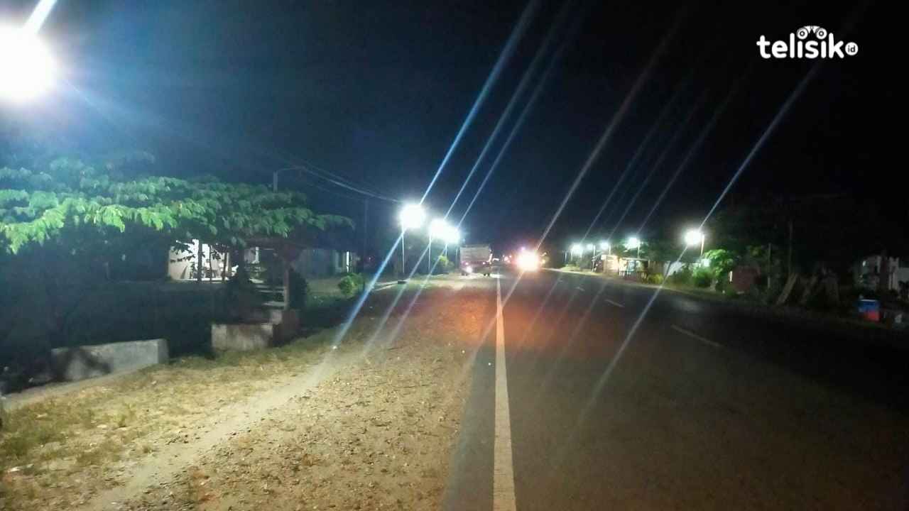 Ratusan Lampu Terangi Jalan Poros Konawe - Kendari