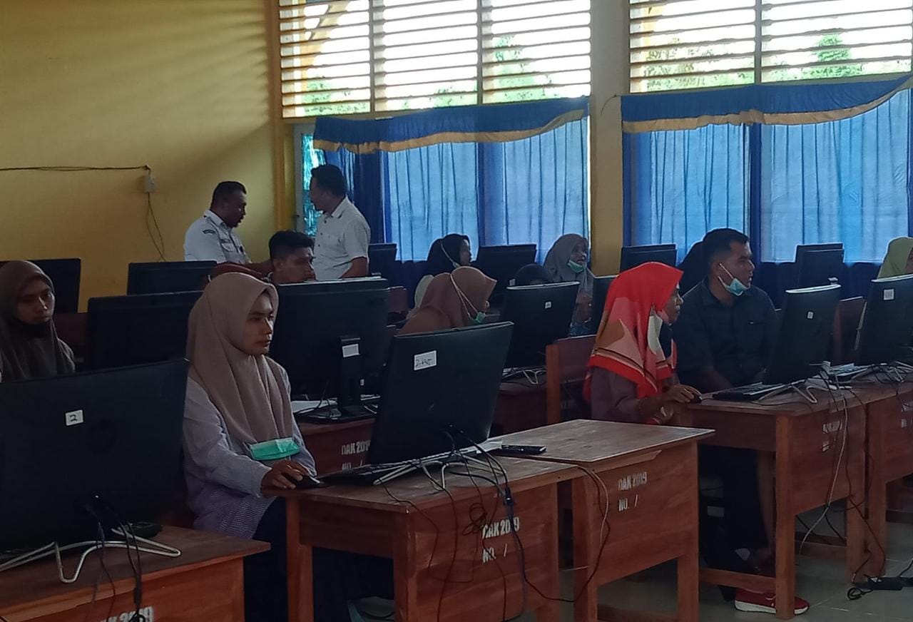 Tes CAT Calon PPS Muna Barat Sempat Tertunda karena Listrik Padam 