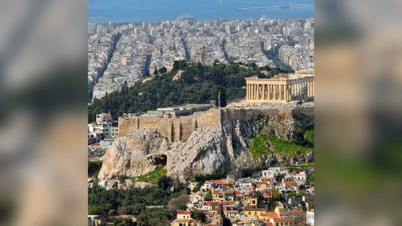 Tradisi Seks Nyeleneh di Yunani: Semua Pria Biseksual