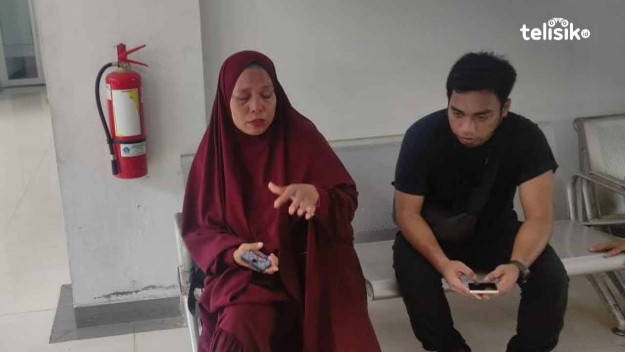 Wa Ode Sunartin, Guru SD yang Dipecat Sepihak Dipindahkan ke Sekolah Lain
