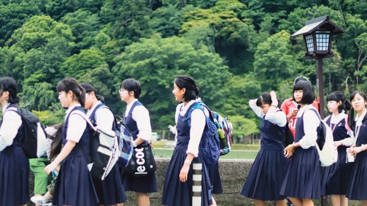 Alami Resesi Seks, Sekolah di Jepang Banyak Tutup