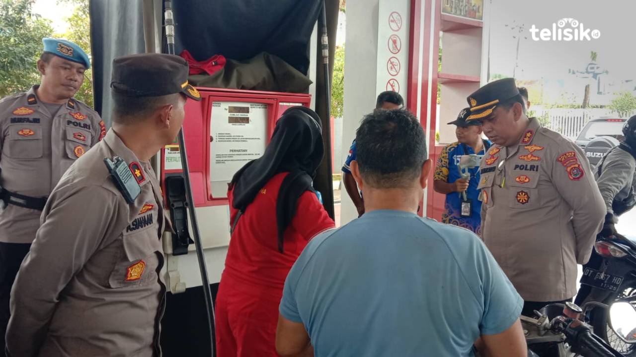 Antrean Panjang BBM di SPBU Muna Teratasi