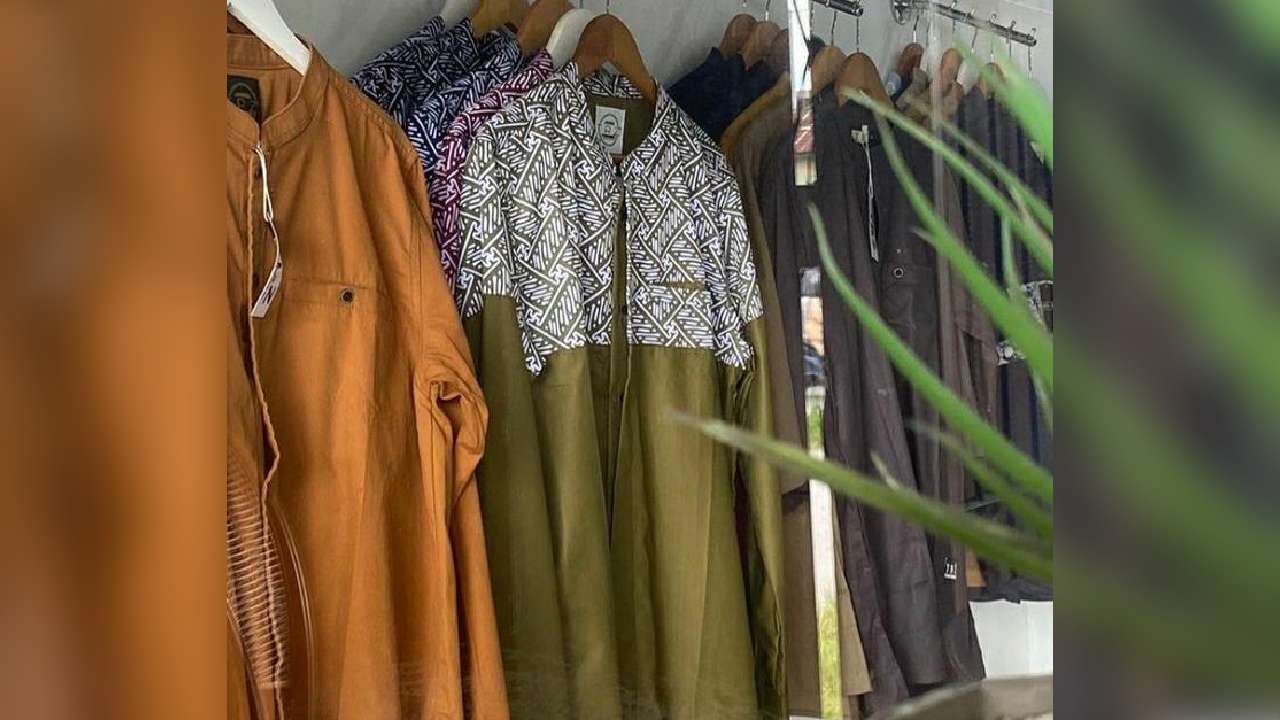 Baju Koko Motif Batik Diprediksi jadi Trend Busana Muslim di Ramadan 2023