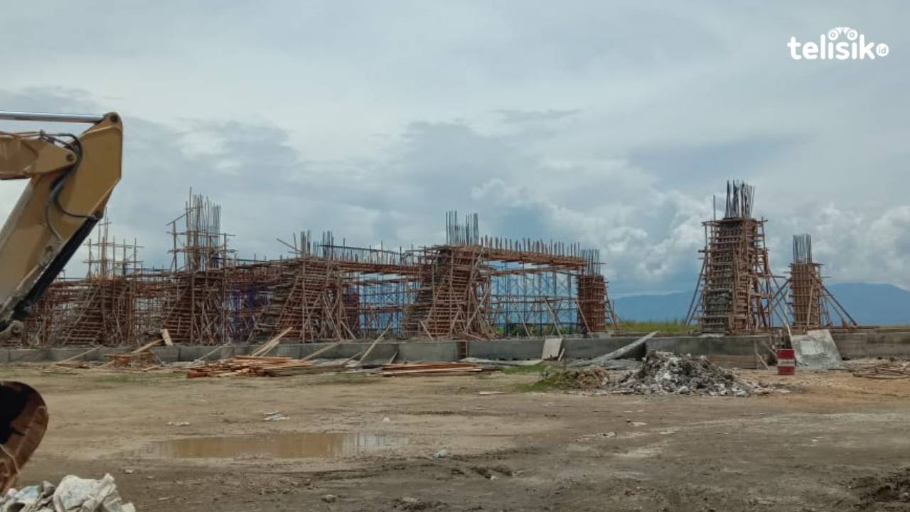 Diberi Kesempatan 50 Hari, Kontraktor Stadion Sepak Bola Pasti Rampungkan Pekerjaan