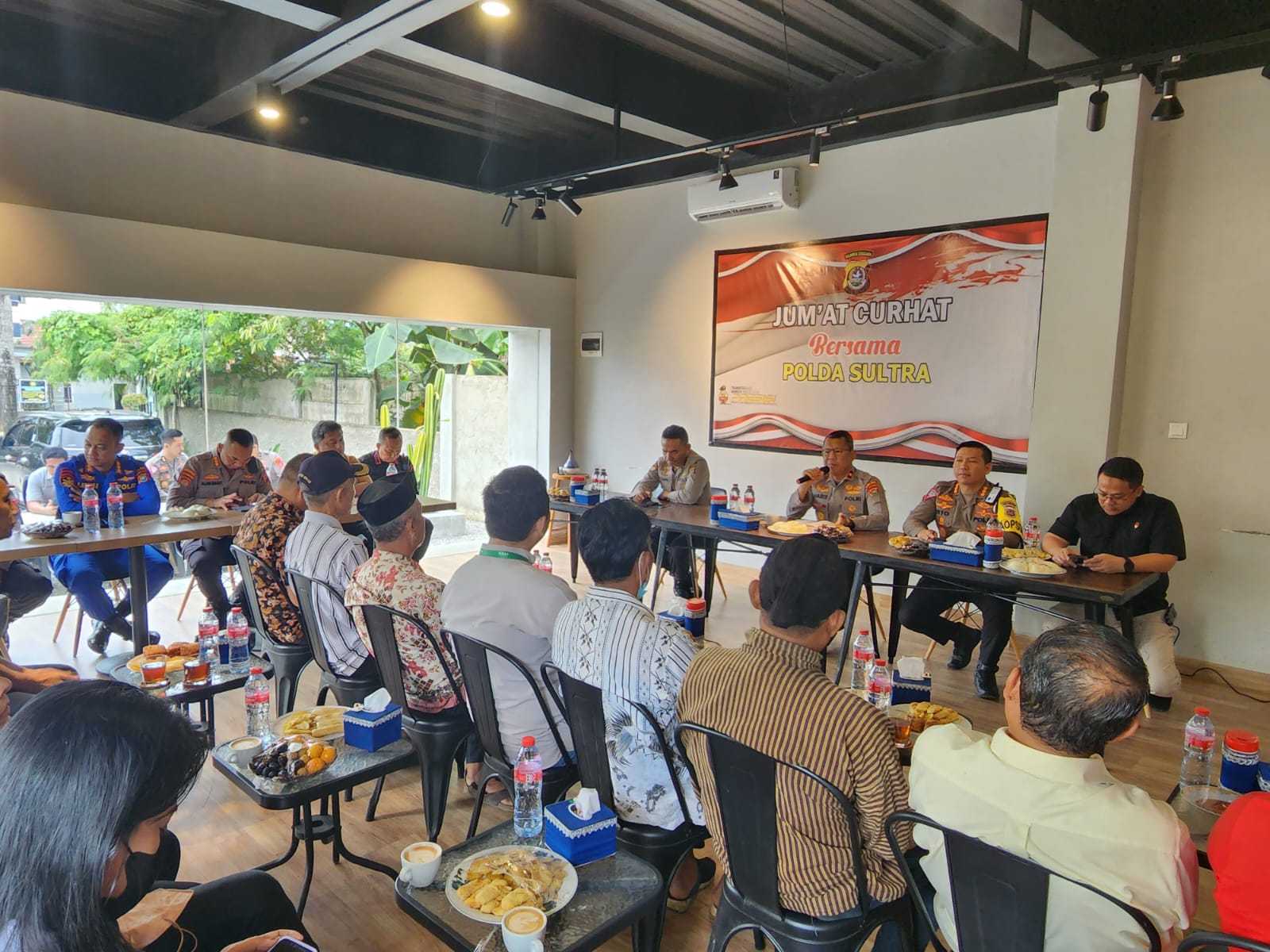 Masyarakat Curhat ke Wakapolda Sulawesi Tenggara Soal Narkoba dan Balap Liar