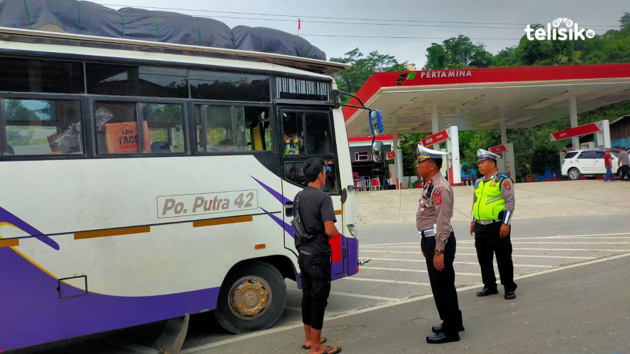 Puluhan Pelanggar Lalu Lintas di Kolaka Timur Dapat Teguran