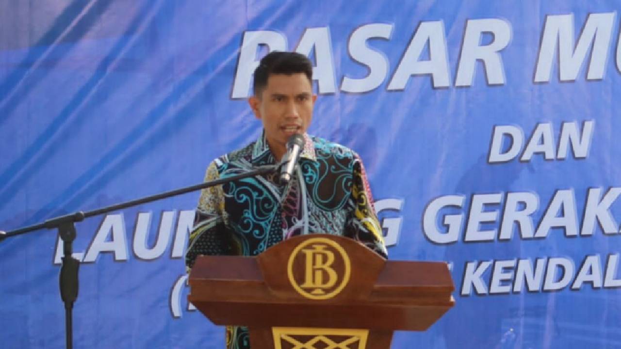 Terbaru, Pemecatan Guru Honorer di Kendari Bergulir ke DPR RI