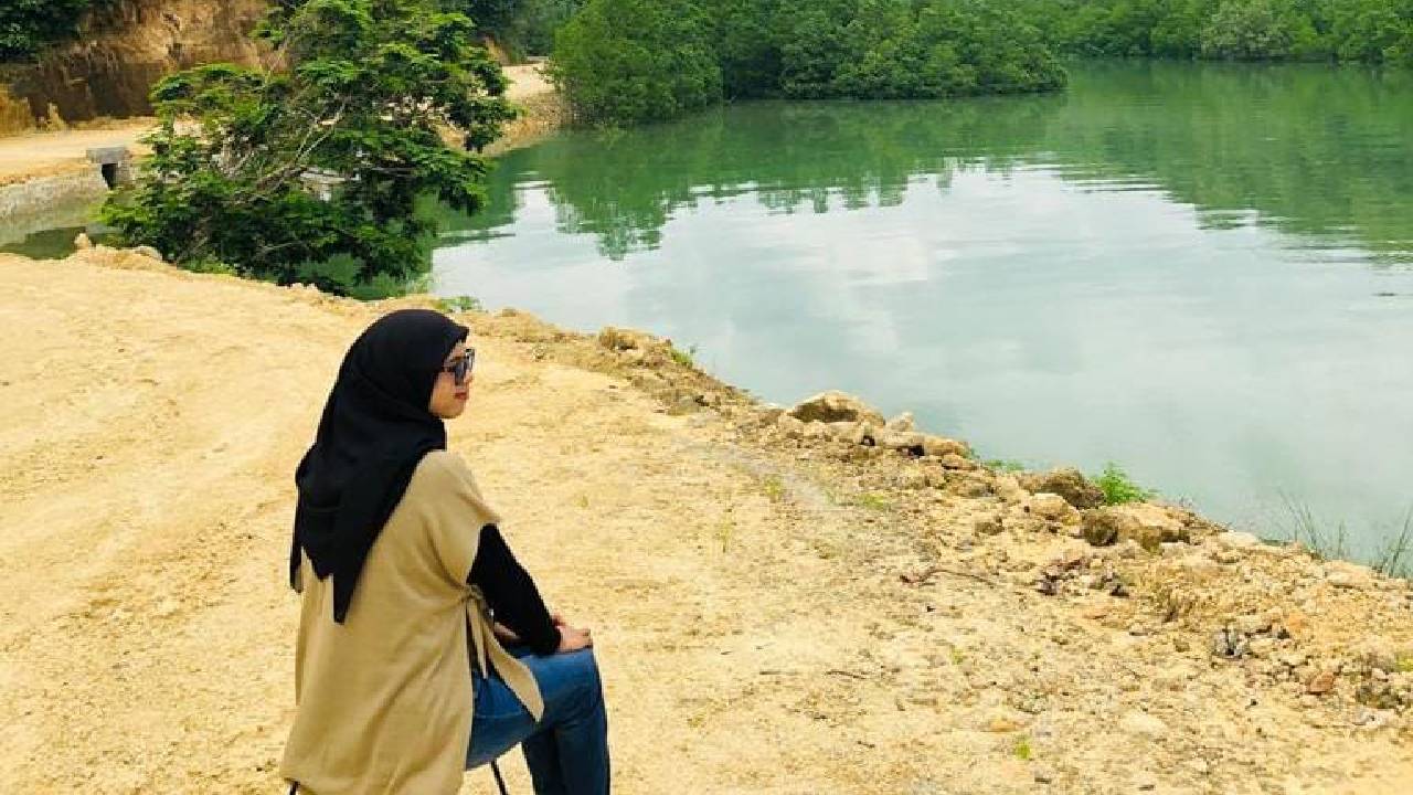 Timbunan Jalan jadi Spot Foto Instagramable di Muna